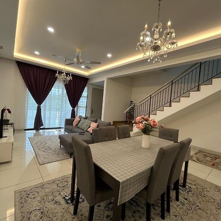 Homestay 3Br Near Setia Alam Shah Alam Exteriér fotografie