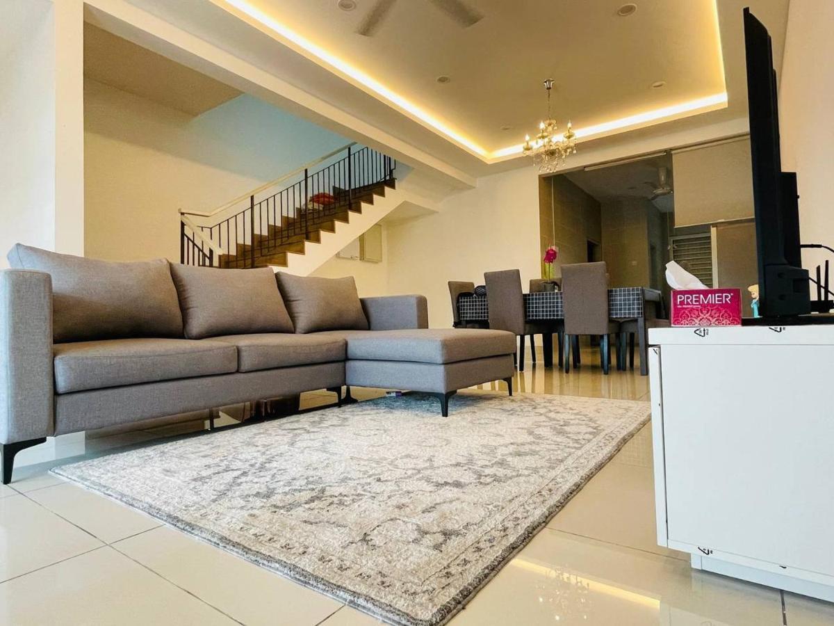 Homestay 3Br Near Setia Alam Shah Alam Exteriér fotografie