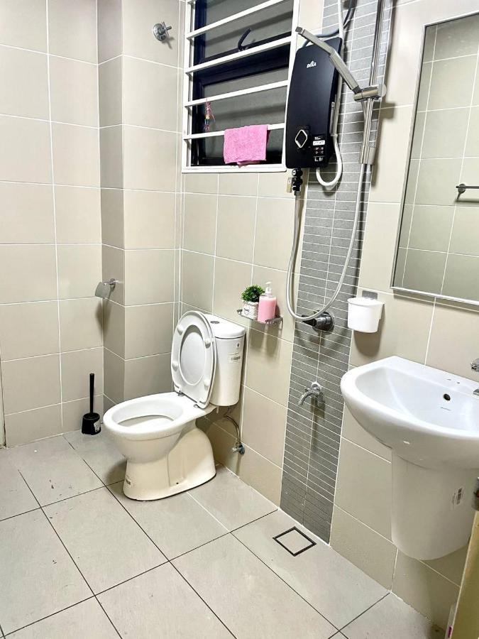 Homestay 3Br Near Setia Alam Shah Alam Exteriér fotografie